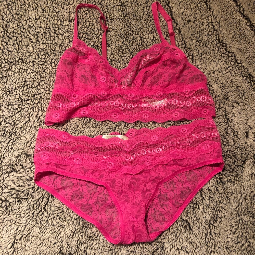 Bralette & pantie Art